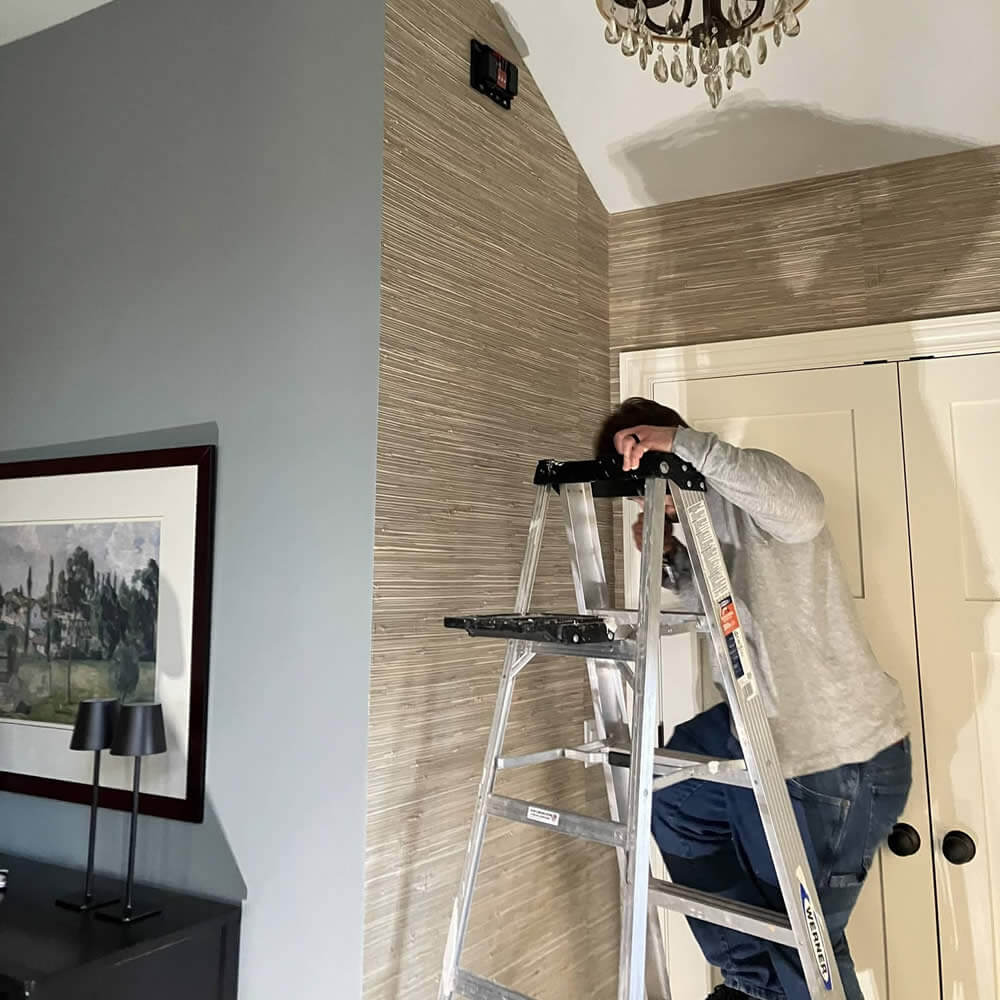 Contact Piat Wallpaper Hanging